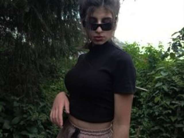 go to chat with Mia69aa