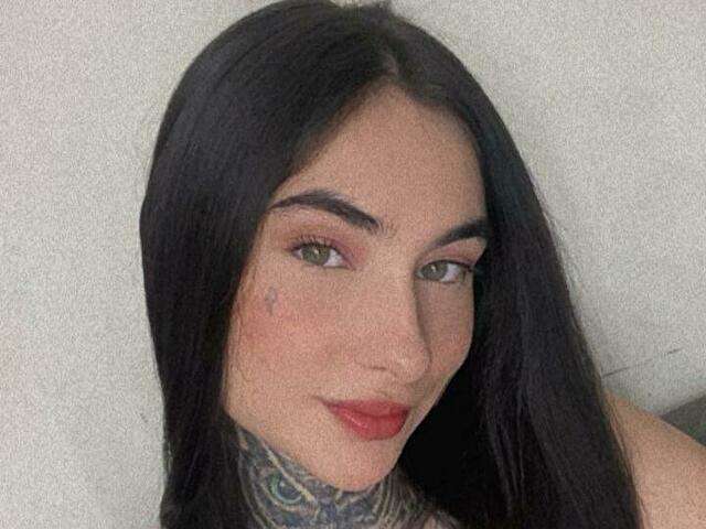 MIAADAMS amateur webcam photo