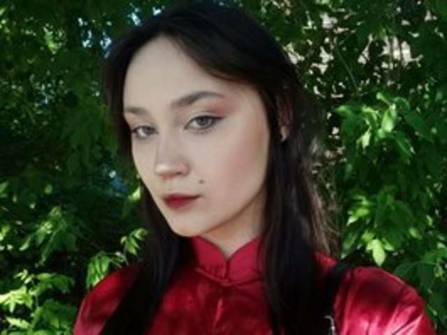 go to chat with MiaMisty