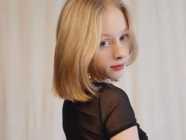 MIAVEBES amateur webcam photo