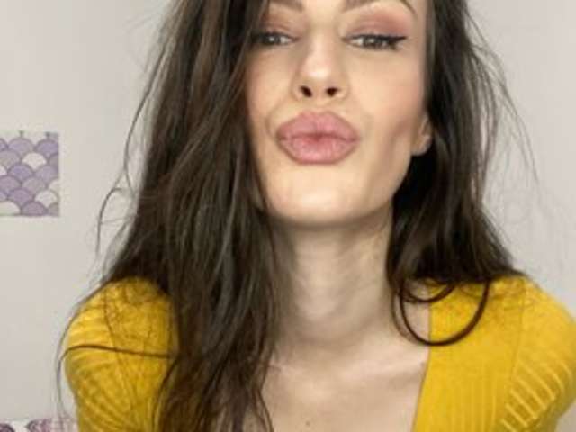 go to chat with Miamiki
