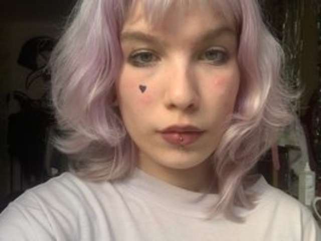 go to chat with MickiRechel