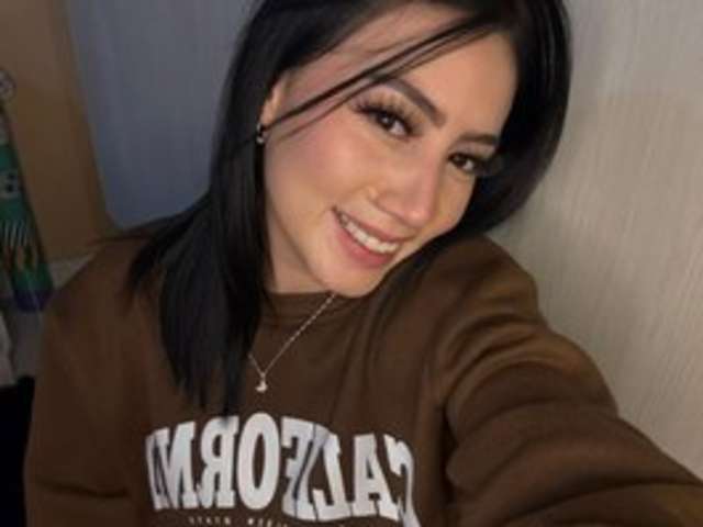 MIIAPARIS amateur webcam photo