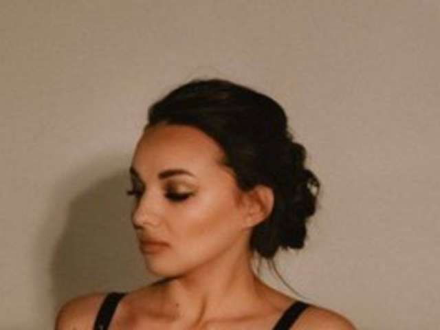 go to chat with Miki-Milash