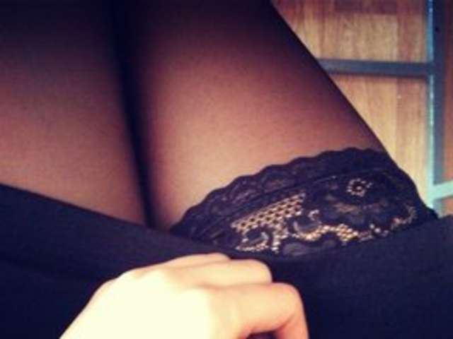 go to chat with Mikkimouseee