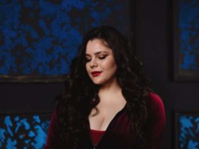 go to chat with Mila-Nox