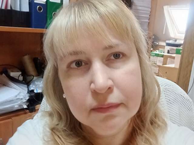 go to chat with Milana2409