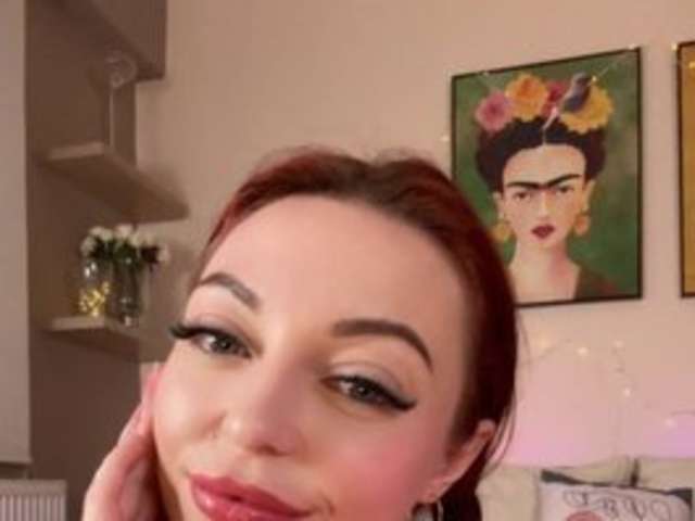 go to chat with MilanaAmber