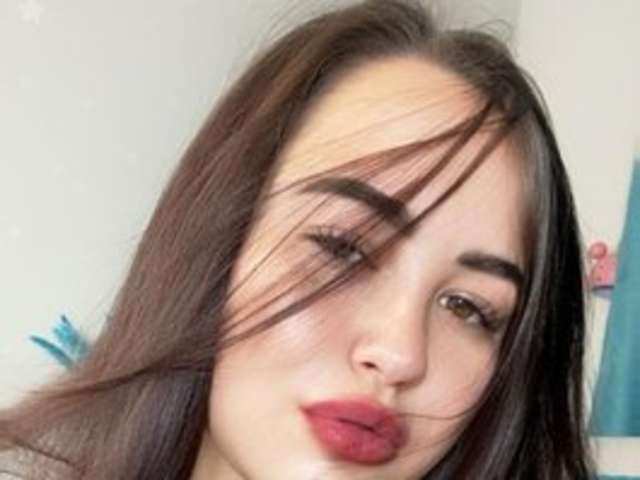 go to chat with MilanaTaylor