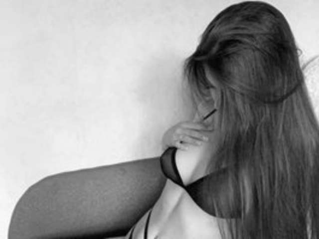 go to chat with Milka-319
