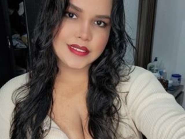 go to chat with Millysofia