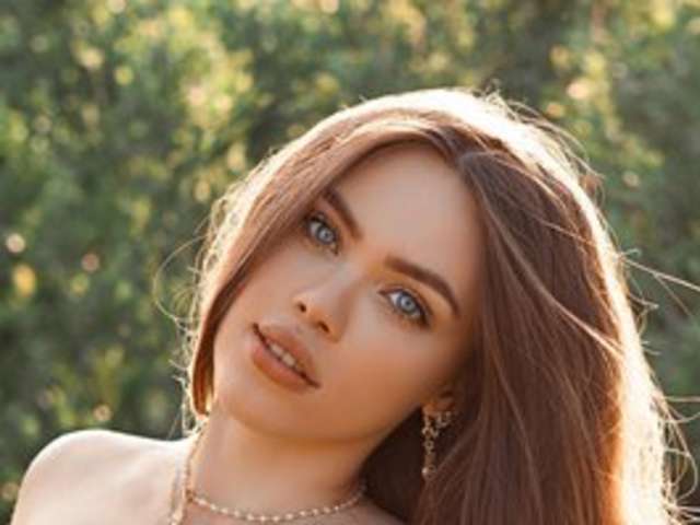go to chat with MimiForce