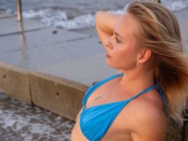 go to chat with MissCherry