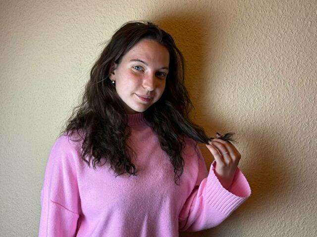go to chat with MissCross