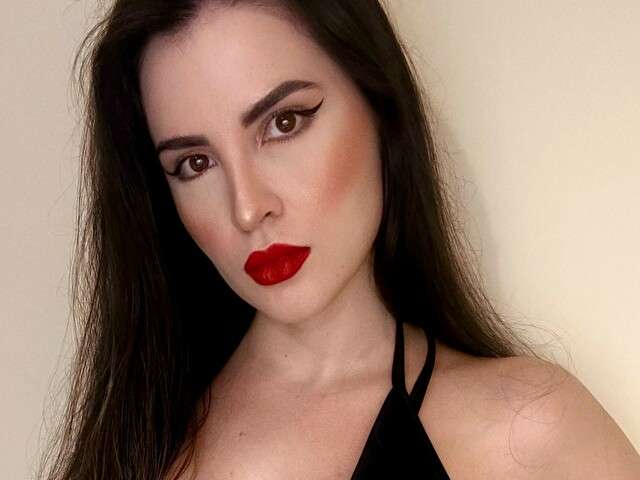 go to chat with MissScarlett