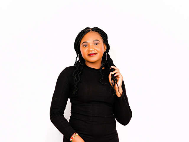 go to chat with Misshottie