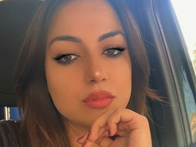 go to chat with Missjessy111