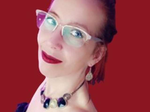 go to chat with MistressOnline