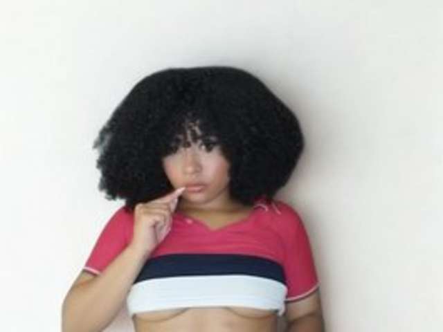 go to chat with Mokkaa-
