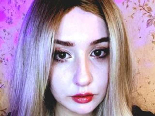 go to chat with MollyAnni