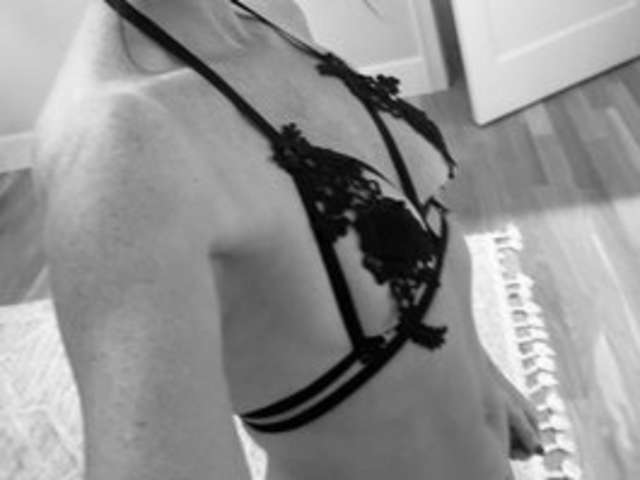 go to chat with MollyMae911