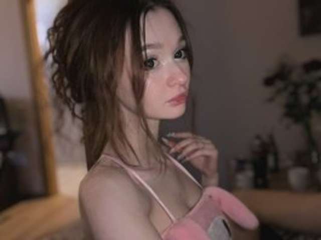 go to chat with MollyStuart