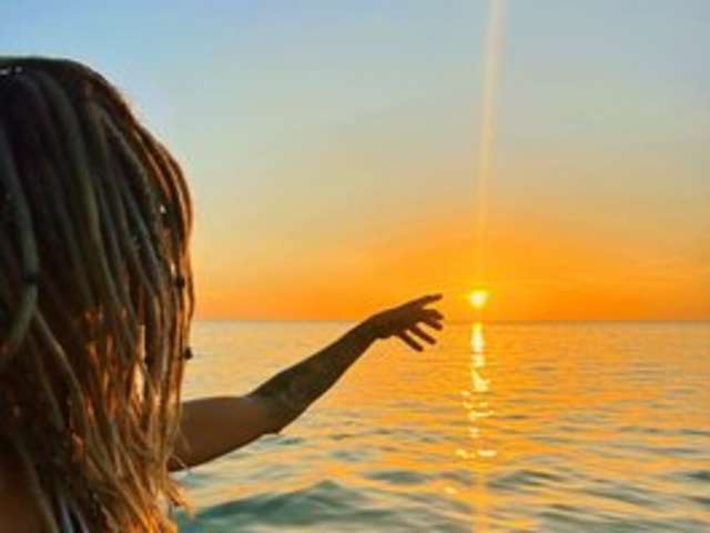 MOMMIESPANTIES amateur webcam photo