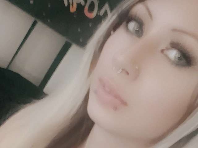 go to chat with Moneyy