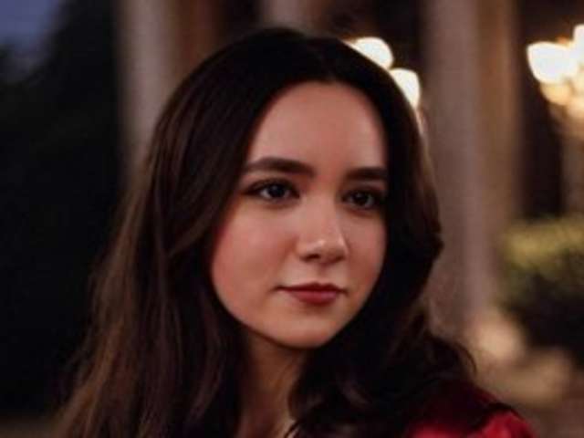 go to chat with MonicaBrownie