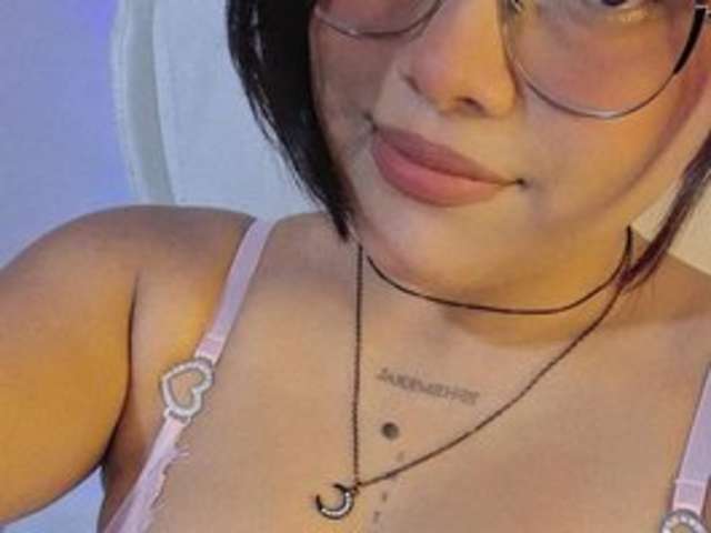 go to chat with MonieLodge