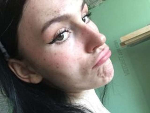 go to chat with Moonlitmiragea