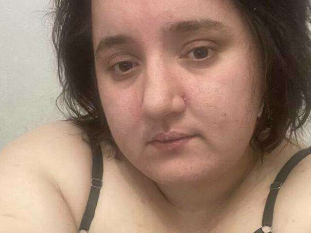 go to chat with Mora65511