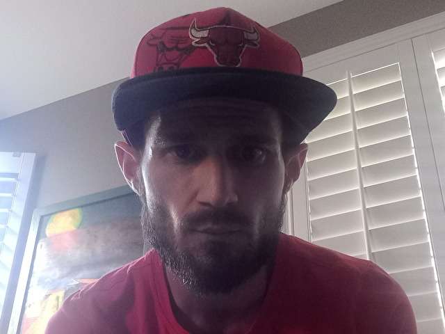 go to chat with Muska