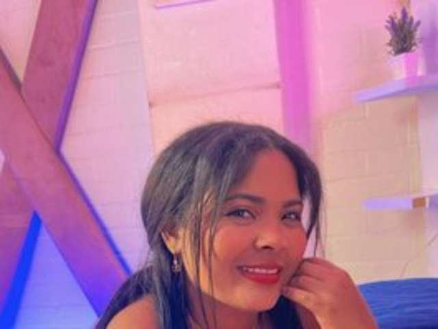 go to chat with NaharaRouse