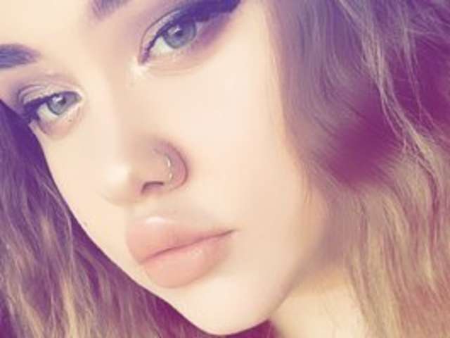 go to chat with NanaMoka23