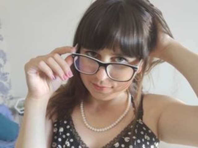 go to chat with NaomiiWix