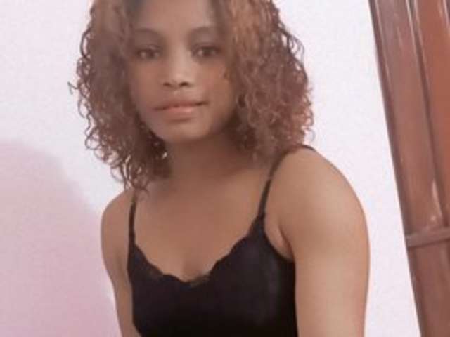 go to chat with Nathalie0
