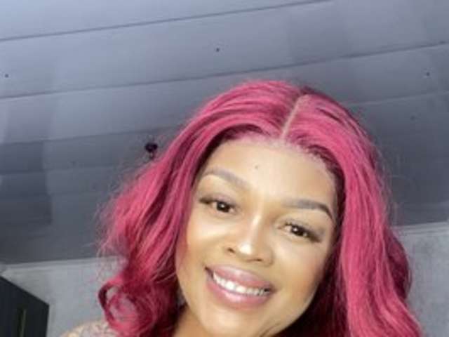 go to chat with Naughty-Mel