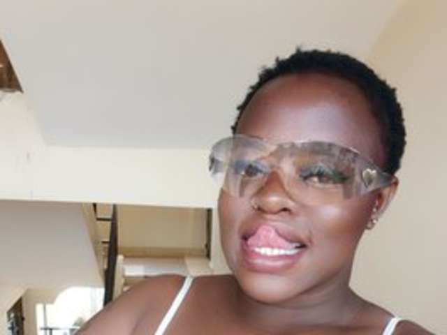 go to chat with Naughty-pussy1