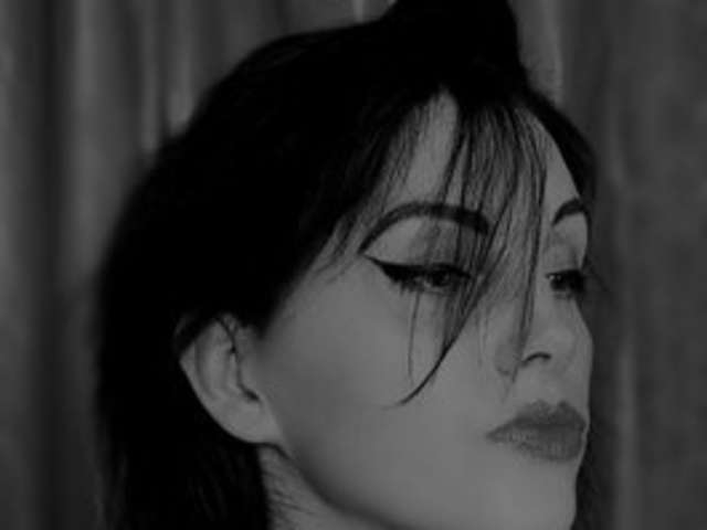 go to chat with Naziraaa