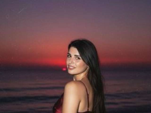 go to chat with NestiSharm