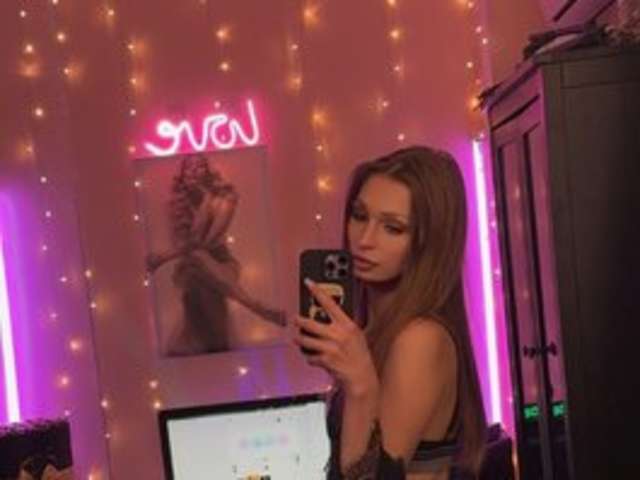 go to chat with Neya1999