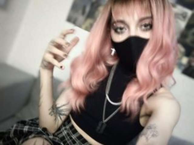 go to chat with NeyaLette96