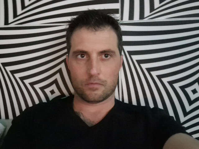 go to chat with Nicecock4