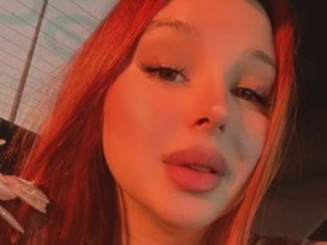 go to chat with NicoleDaniell