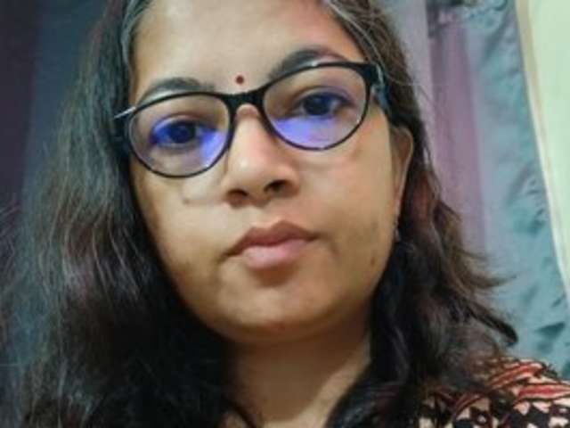 go to chat with Niharika