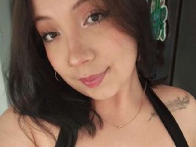 go to chat with NiinaLatina
