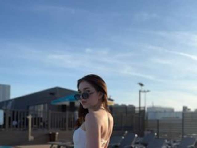go to chat with NikaFl0wer