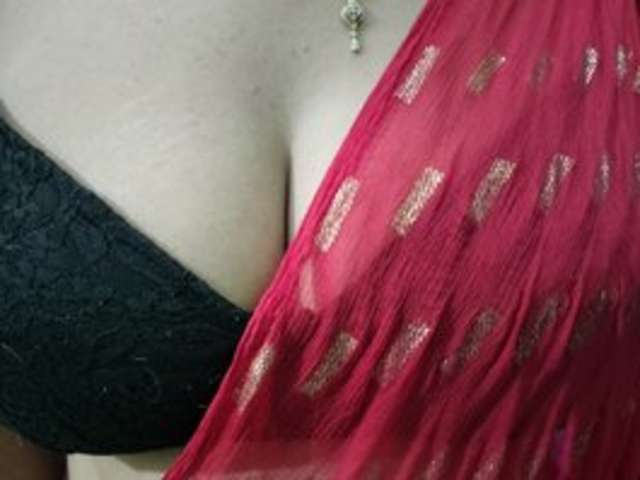 go to chat with Nikitha_india