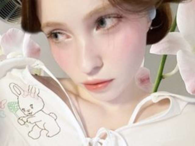 NIMPU amateur webcam photo